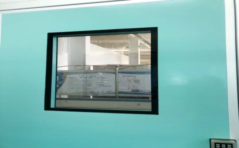 净化钢制窗是否适合使用在厨房或卫生间等高湿度场所？